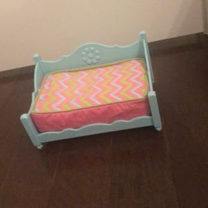 American girl doll Chevron pet bed.